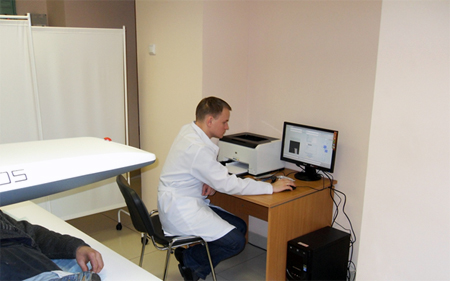Работа на денситометре Stratos DR в Центре по профилактике и борьбе со СПИД и инфекционными заболеваниями